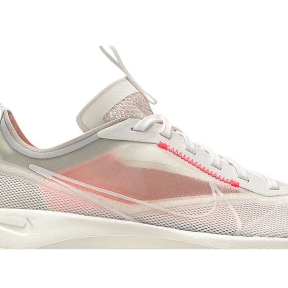 Women’s Nike Vista Lite - Picture 4 of 9